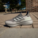 Adidas Ultraboost 5 'Cinza'